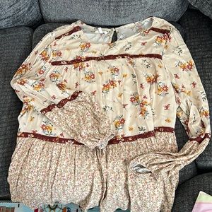 Floral top